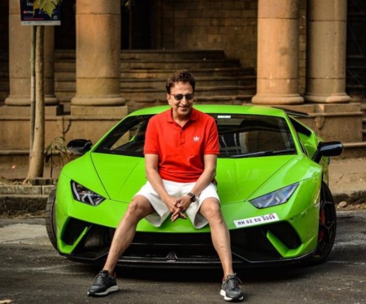 Dinesh Thakkar posing with his 2023 Lamborghini Urus Performante