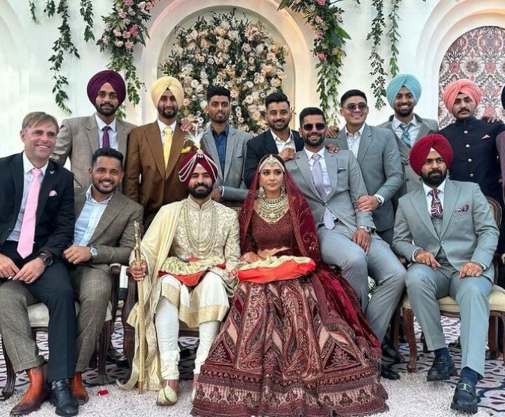 Wedding photo of Gurjant Singh with Indian hockey team