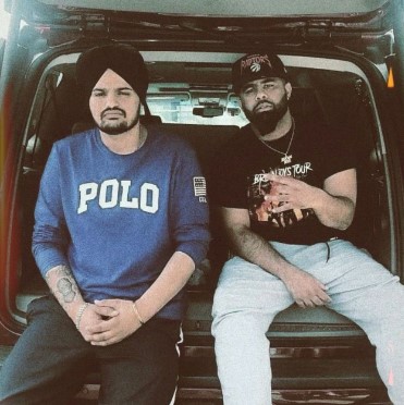 An old picture of Sunny Malton with Sidhu Moose Wala